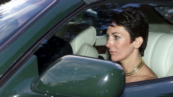 Ghislaine Maxwell verklaarde in 2016 dat Jeffrey Epstein zich niet schuldig maakte aan wangedrag