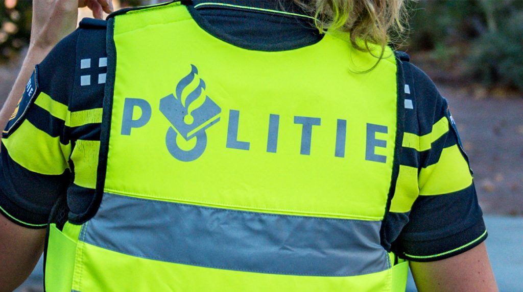 Politieagente ontslagen vanwege drugsgebruik en criminele contacten