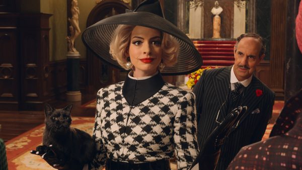 Anne Hathaway biedt excuses aan voor weergave ongelijke ledematen in 'The Witches'