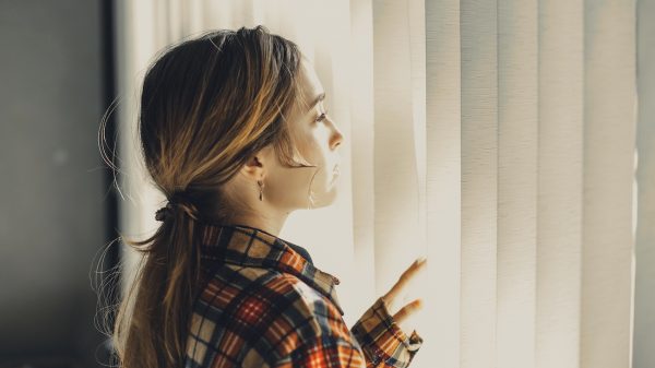 Veilig Thuis waarschut voor avondklok