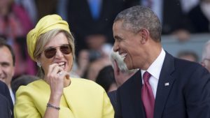 De Obama’s en royals zijn goud: gieren met Máxima en kleine George in z'n badjas