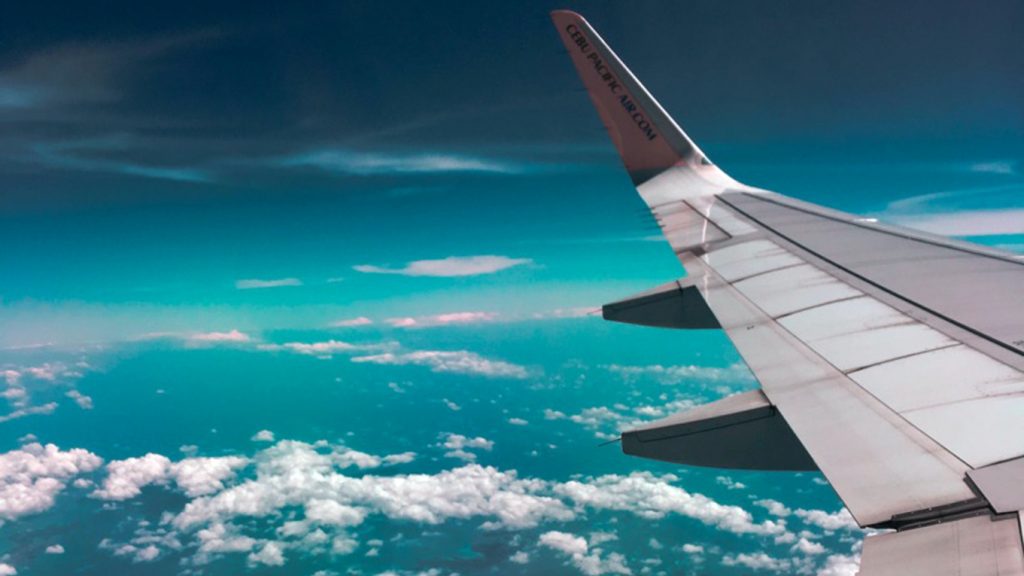 Luchtvaartbranche komt met heus coronapaspoort voor reizigers
