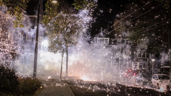 illegaal vuurwerk steeds professioneler geregeld