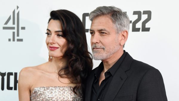 George Clooney zegt dat hij en Amal een ‘domme’ opvoedingsfout maakten