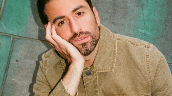 dotan vaticaan paus zanger album muziek