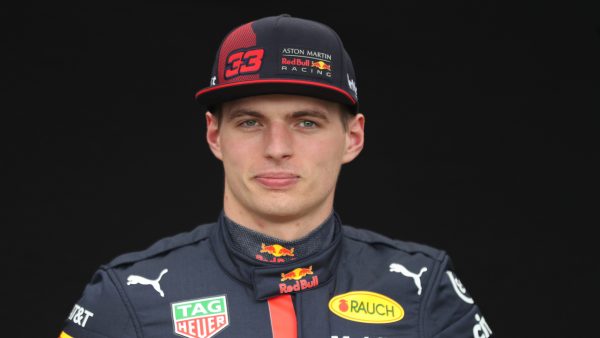 Tijd voor beschuit met muisjes: Max Verstappen is oom geworden