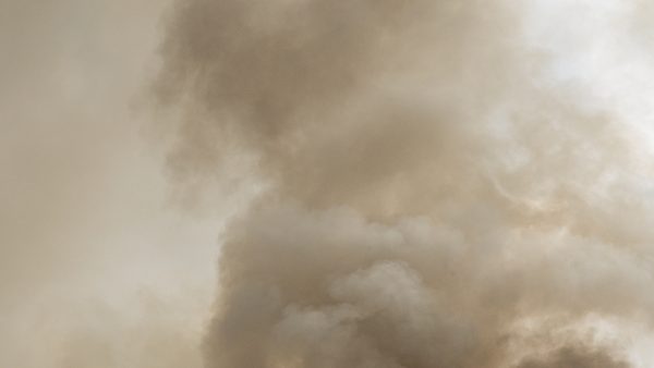 mollen gif huizen baarn ontruimd brandweer
