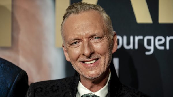 Martien Meiland wilde niet op mannen vallen: 'Ik vroeg de dokter: zijn hier pillen voor?'