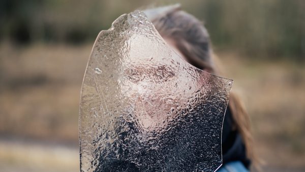 Janneke (21) was verslaafd aan legale drug 3-MMC: 'Toen ik mijn afscheidsbrief teruglas, was het klaar'