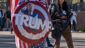 Hollywoodsterren kritisch over ingrijpen Trump bij bestorming Capitool
