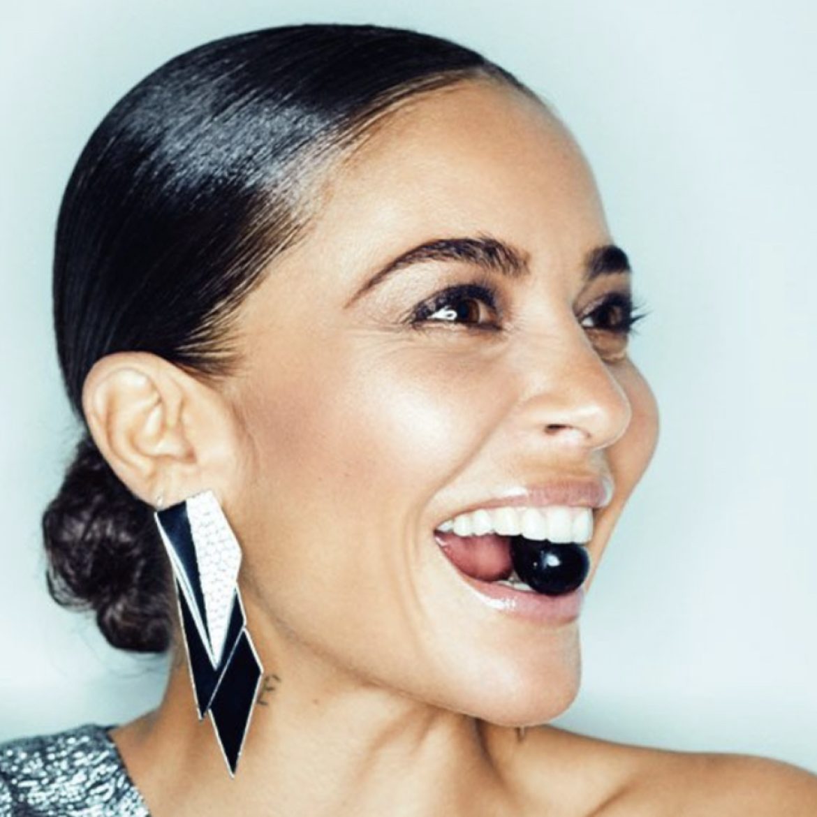 Fajah Lourens onder het mes