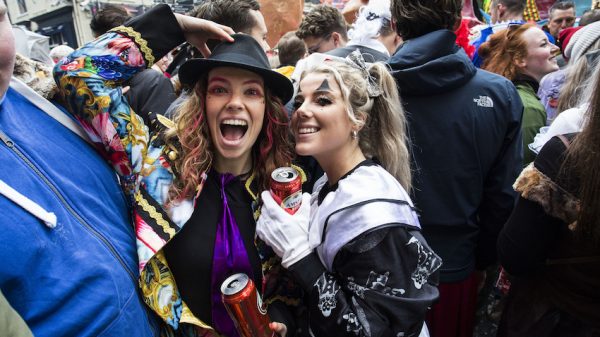 Houdoe_ Brabant zet officieel streep door carnaval 2021