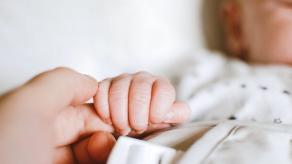 OM staakt onderzoek in DuPont-zaak rondom miskramen en doodgeboren baby's
