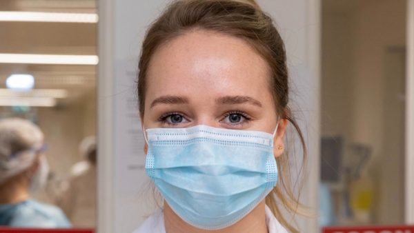 Verpleegkundige Maaike Vriens blikt terug op heftig jaar: ‘Het was niet vol te houden'