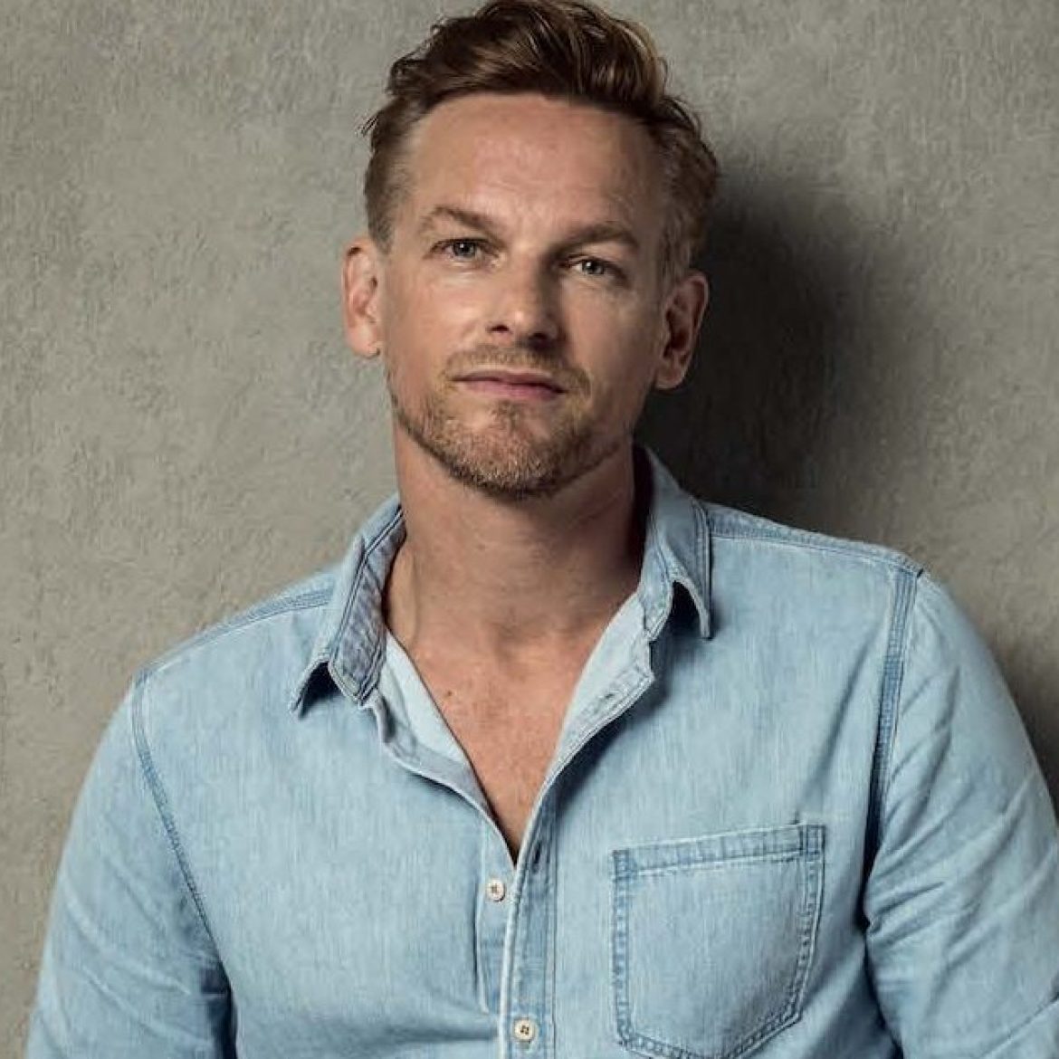 Barry Atsma