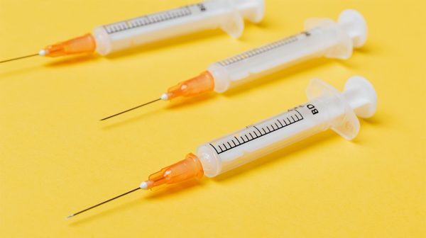 De Jonge zegt vaccinatie-achterstand komende weken in te halen