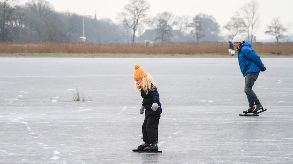 Schaatsen mag (gelukkig), maar dit zijn de regels die erbij komen kijken