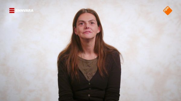 Dakloze Soraya: ‘Als ik niks te eten heb, moet ik wel bedelen’