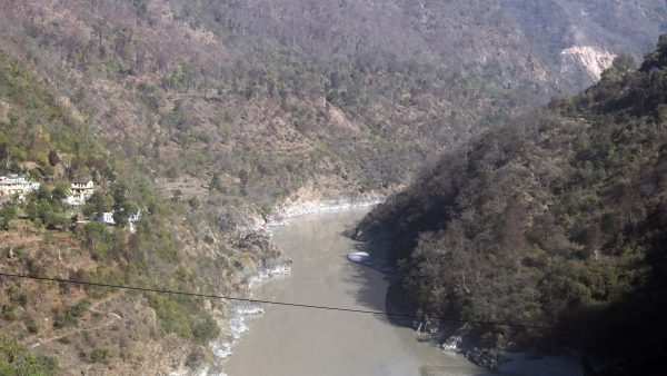 Vele doden en vermisten na afbreken van Gletsjer in India