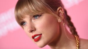 Thumbnail voor Taylor Swift brengt eerste album 'Fearless' opnieuw uit onder eigen naam