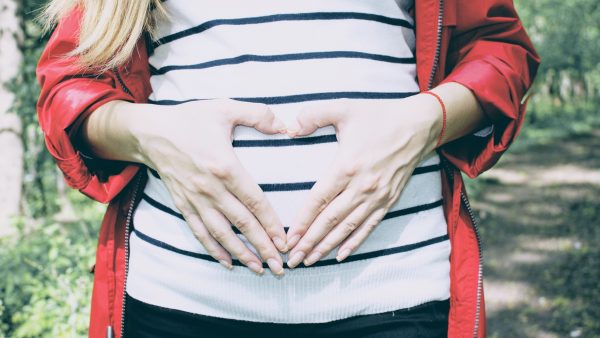 Deze vrouw raakte zwanger terwijl ze dat al was met 'supertweeling' tot gevolg