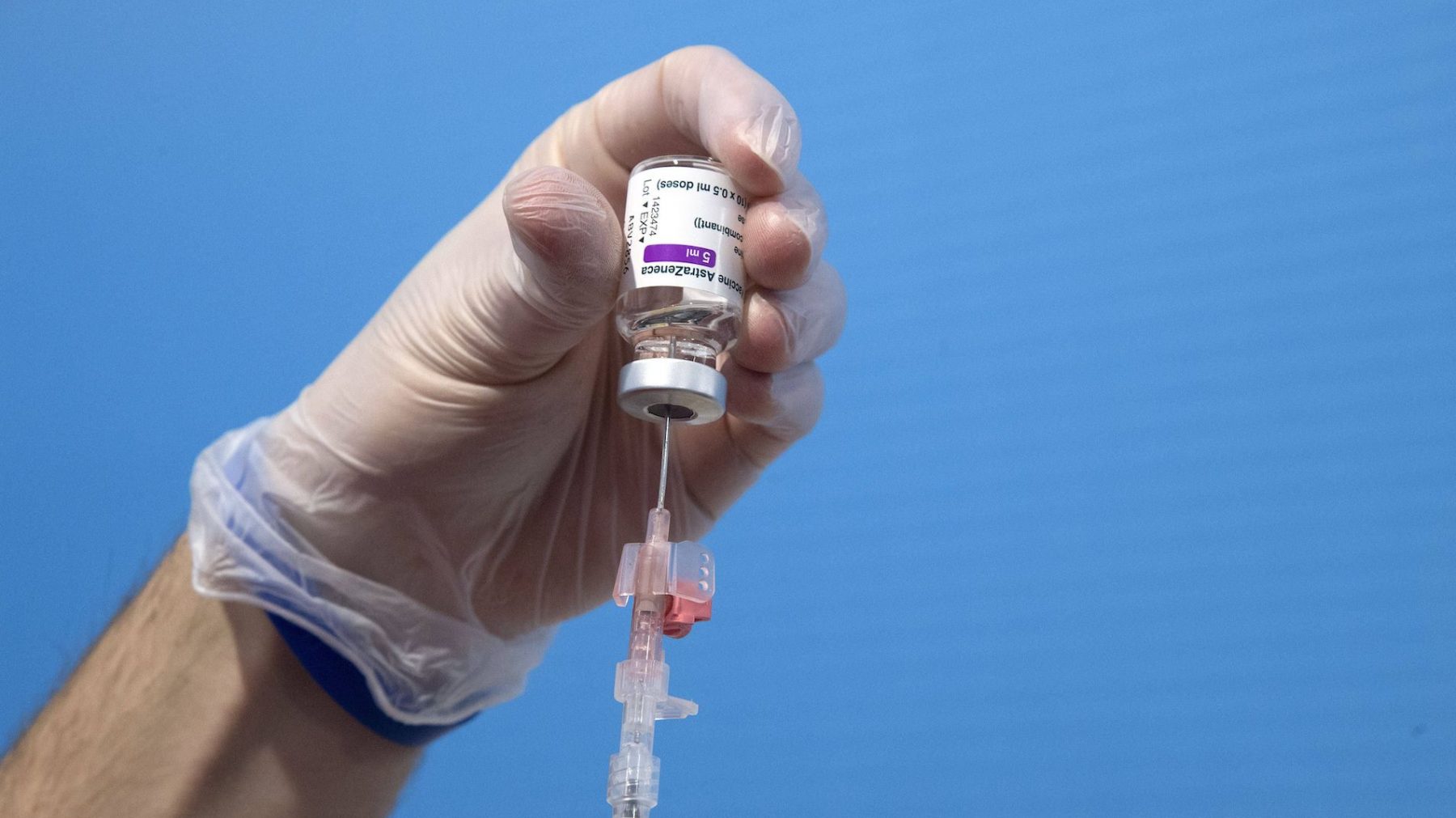 kwetsbaren voorrang AstraZeneca