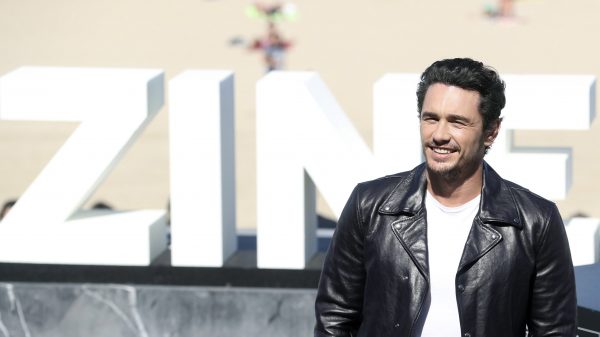 James Franco schikt met twee voormalige studentes in misbruikzaak