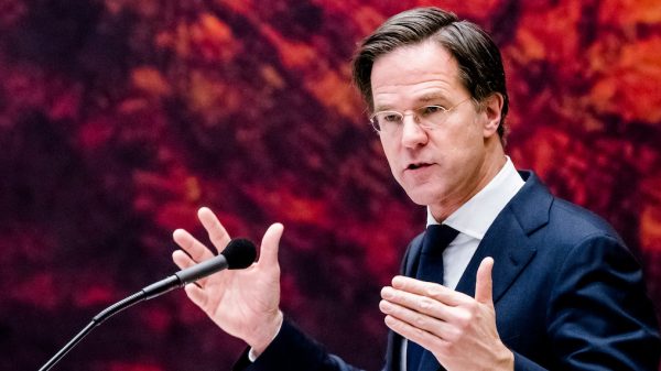 Rutte debat versoepelingen corona horeca