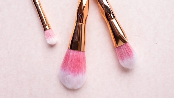3 x tips om je make-up kwasten écht goed schoon te maken