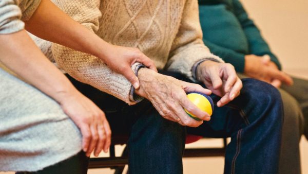 Sterfte bij ouderen lager dan normaal, waarschijnlijk door vaccinaties