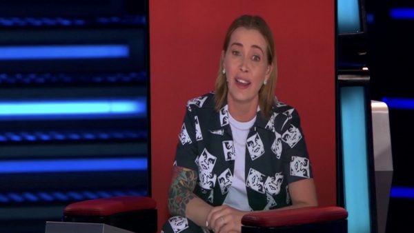 Anouk verbijsterd over uitslag 'The Voice'_ 'Zijn jullie helemaal koekoek ofzo?'