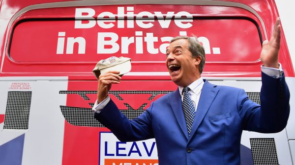 brexit-boegbeeld-nigel-farage-verlaat-politiek