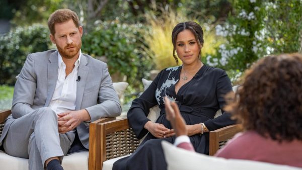 Meghan in Oprah-interview over Brits koningshuis: 'Zoontje geen prins vanwege huidskleur'
