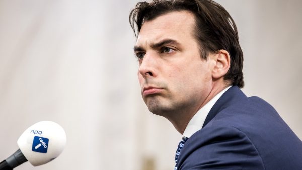 Twitter plaatst waarschuwing bij tweet Thierry Baudet