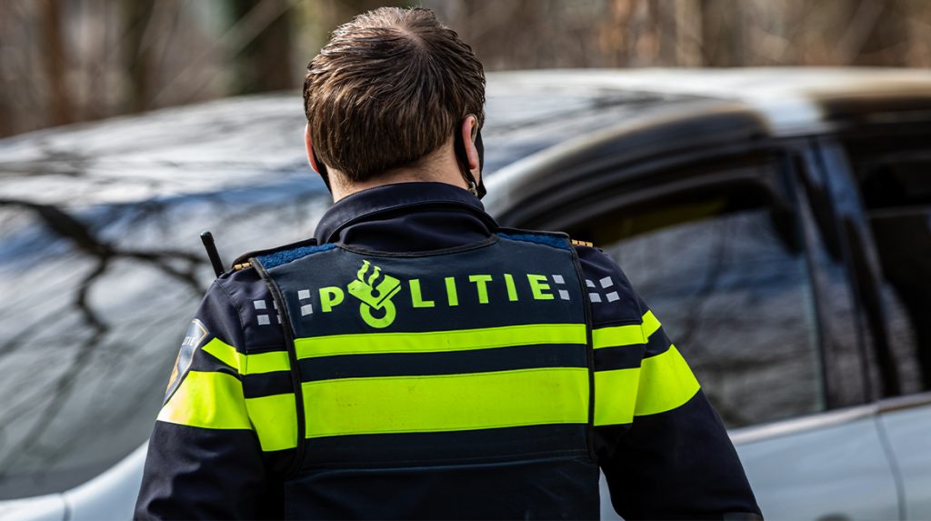 Zeeuwse vrouw (23) opgepakt voor inrijden op groep kinderen