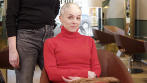 Thumbnail voor Katarina Justić heeft een haaraandoening: 'Ik maak er geen geheim van'