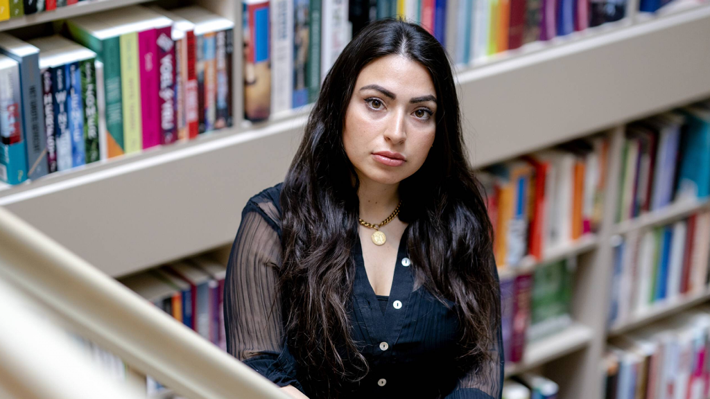 Lale Gül stopt met schrijven over islam na bedreigingen