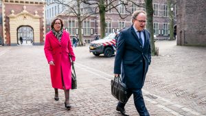 Koolmees en Van Ark naar Tweede Kamer voor uitleg over 'bron' Rutte