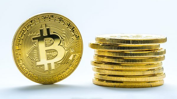 De Bitcoin gaat door het dak, is het nu te laat om te investeren?