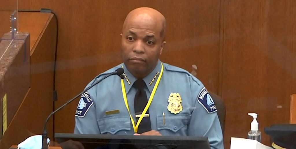 Politiechef legt verklaring af in zaak George Floyd