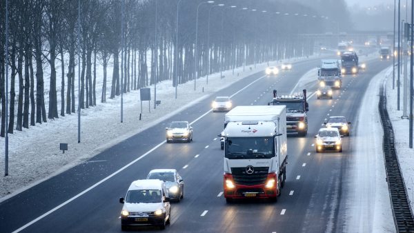 KNMI waarschuwt voor gladheid