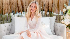 Thumbnail voor Hella Huizinga is weddingplanner voor BN'ers: 'Altijd kippenvel bij het jawoord'
