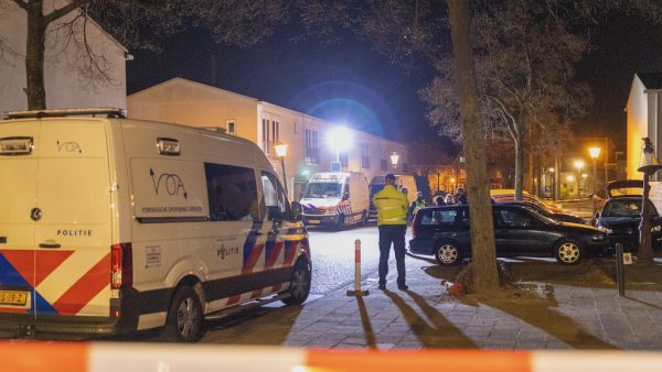 Vrouw met opzet overreden in Amsterdam