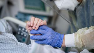 Thumbnail voor Het aantal coronapatiënten in Nederlandse ziekenhuizen daalt
