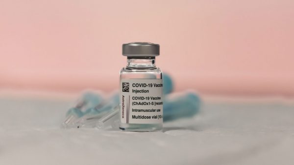 Huisarts moet 60 AstraZeneca-vaccins weggooien vanwege lage opkomst