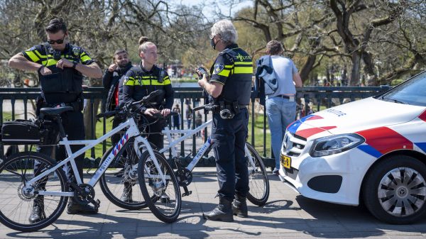 drukte koningsdag amsterdam steden