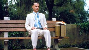 Thumbnail voor Tafeltennisbatje uit 'Forrest Gump' levert ruim 25.000 dollar op, veilinghuis flink verrast