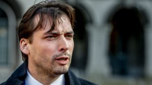 Thumbnail voor Thierry Baudet reageert op ophef rondom Bevrijdingsdag-poster: 'Wat een hypocrisie'