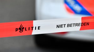 Thumbnail voor Rotterdams café beschadigd door ontploffing, mogelijk vuurwerkbom