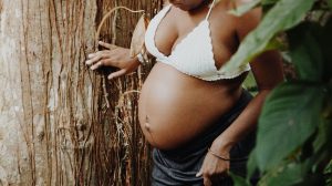 Thumbnail voor Uiterst zeldzaam: Malinese vrouw (25) bevallen van gezonde negenling